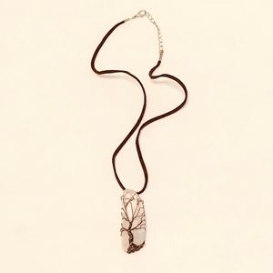 Quartz Tree‎ Necklace